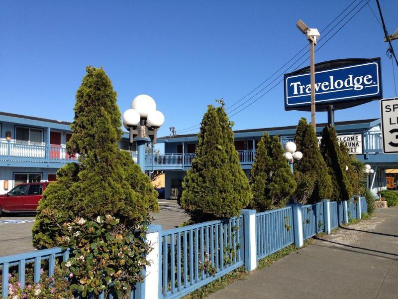كريسينت سيتي Redwood Inn المظهر الخارجي الصورة